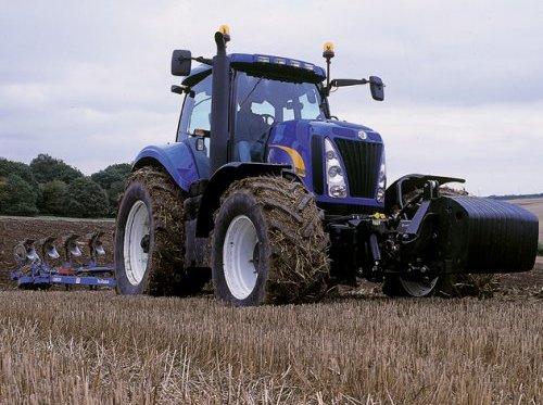 New holland T8050